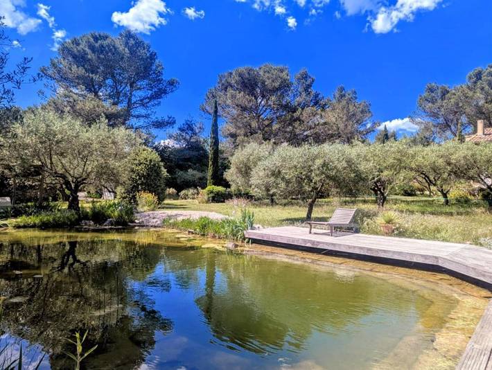 Location de vacances pour 2 personnes, avec piscine ainsi que jardin et terrasse à Castillon-du-Gard - 3