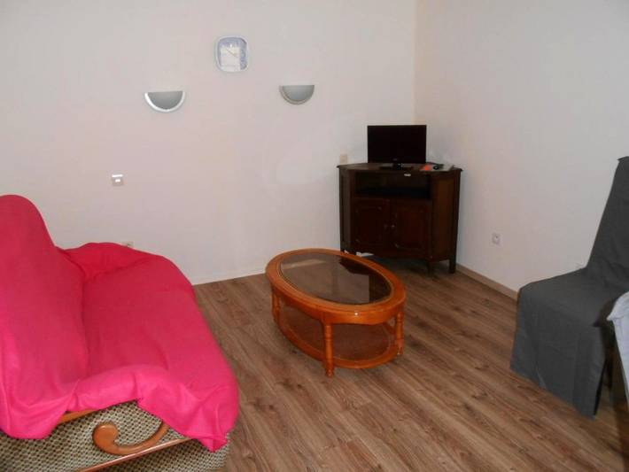 Gîte pour 6 personnes, avec terrasse à Château-Renault