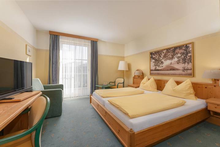 Hotel für 3 Personen, mit Balkon und Terrasse sowie Garten und Sauna in Altenmarkt im Pongau