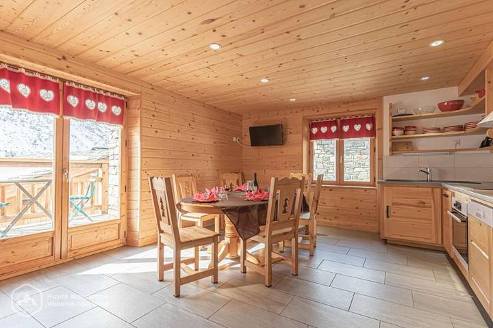 Maison d’hôte pour 4 personnes, avec balcon ainsi que vue et sauna dans Parc National de la Vanoise - 3