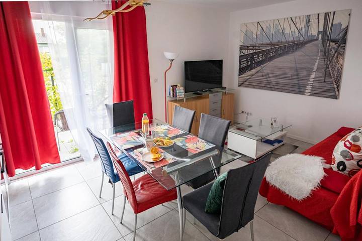 Appartement de vacances pour 4 personnes, avec vue et jardin