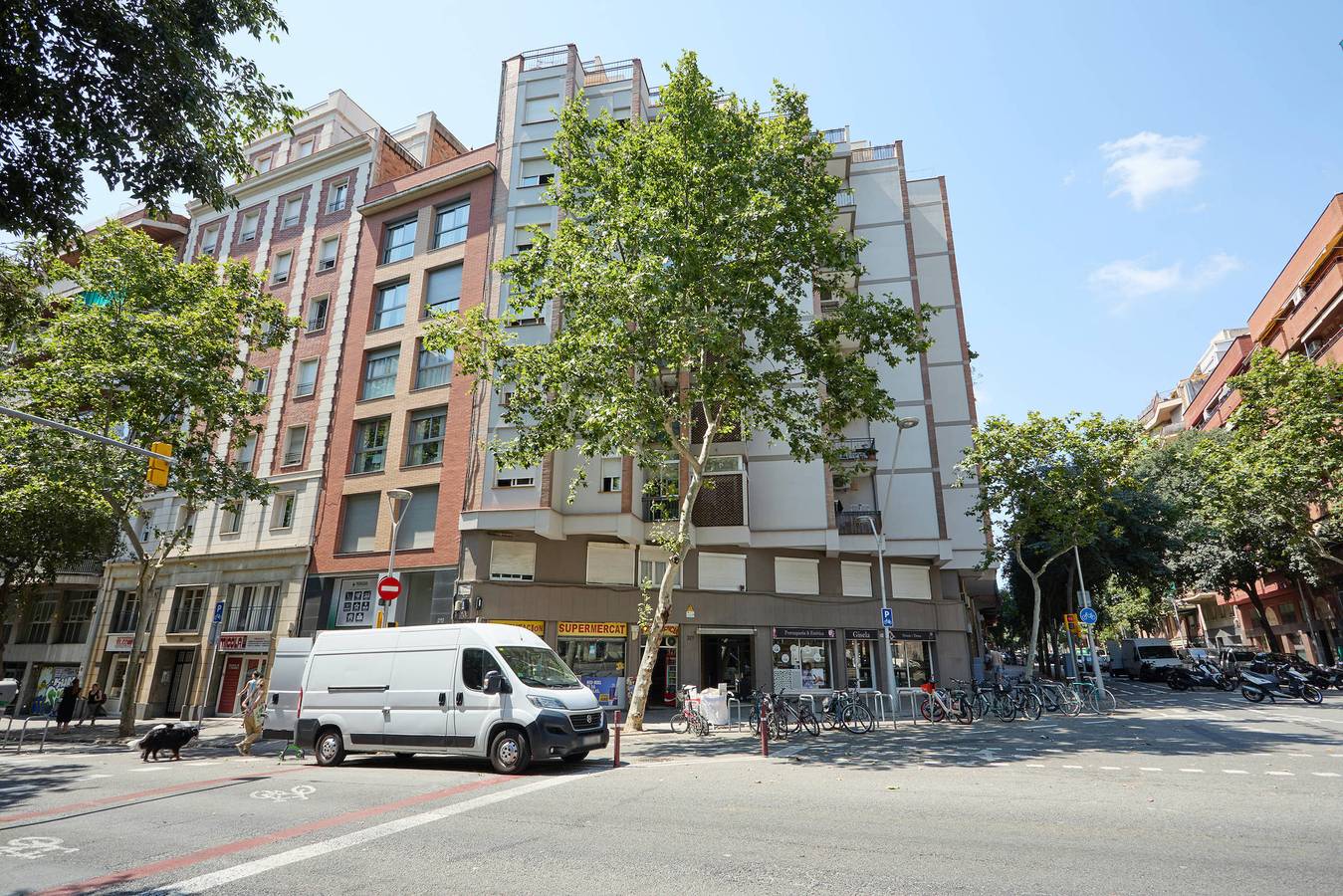 Ολόκληρο το διαμέρισμα, 4Ind1112-apartment near Sagrada Familia in Barcelona Centre, Βαρκελώνη