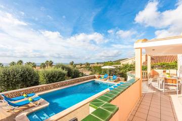 Villa in Alaior Gemeinde, Menorca für 8 