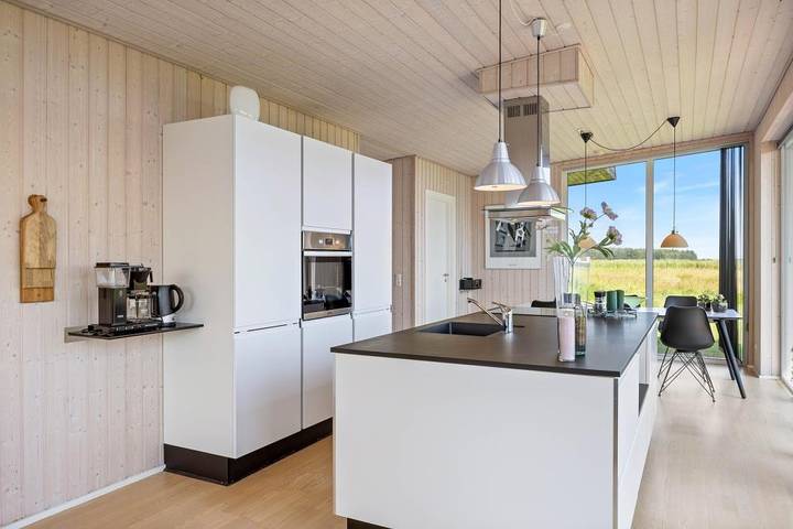 Ferienhaus mit Meerblick für 6 Personen, mit Balkon/Terrasse und Whirlpool sowie Terrasse und Ausblick am Ringkøbing Fjord - 3