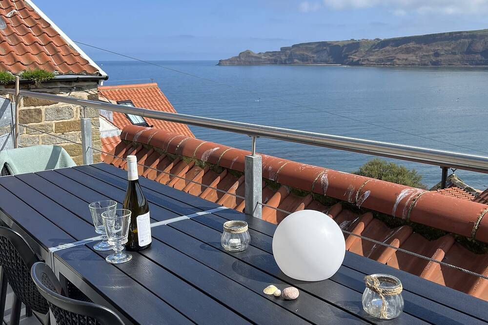 Top Gallant Holiday Cottage Runswick Bay with great beach and sea views in Runswick Bay, North York Moors National Park
