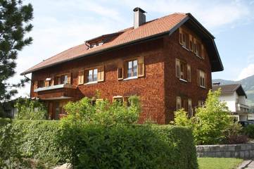 Gîte pour 4 personnes, avec jardin et vue à Nenzing