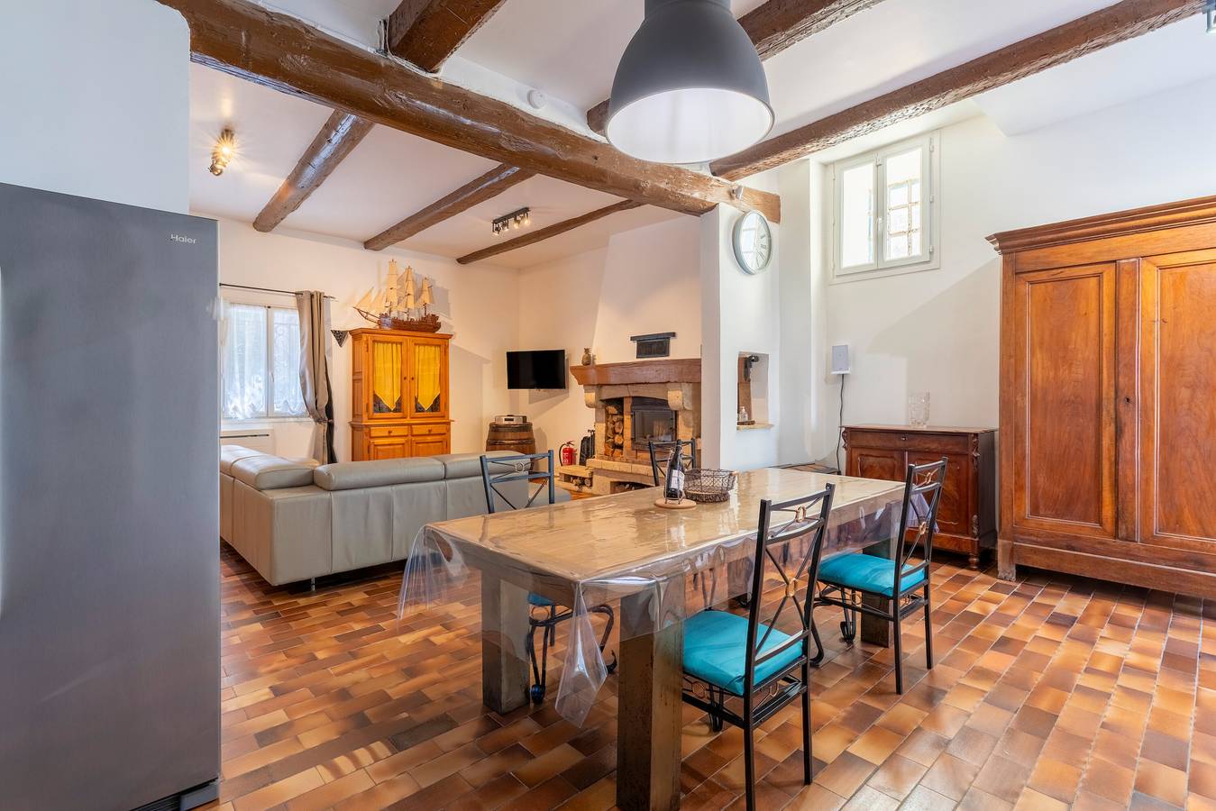 Casa de vacaciones 'Maison En Campagne' con piscina compartida, Wi-Fi y aire acondicionado in Aviñón, Vaucluse