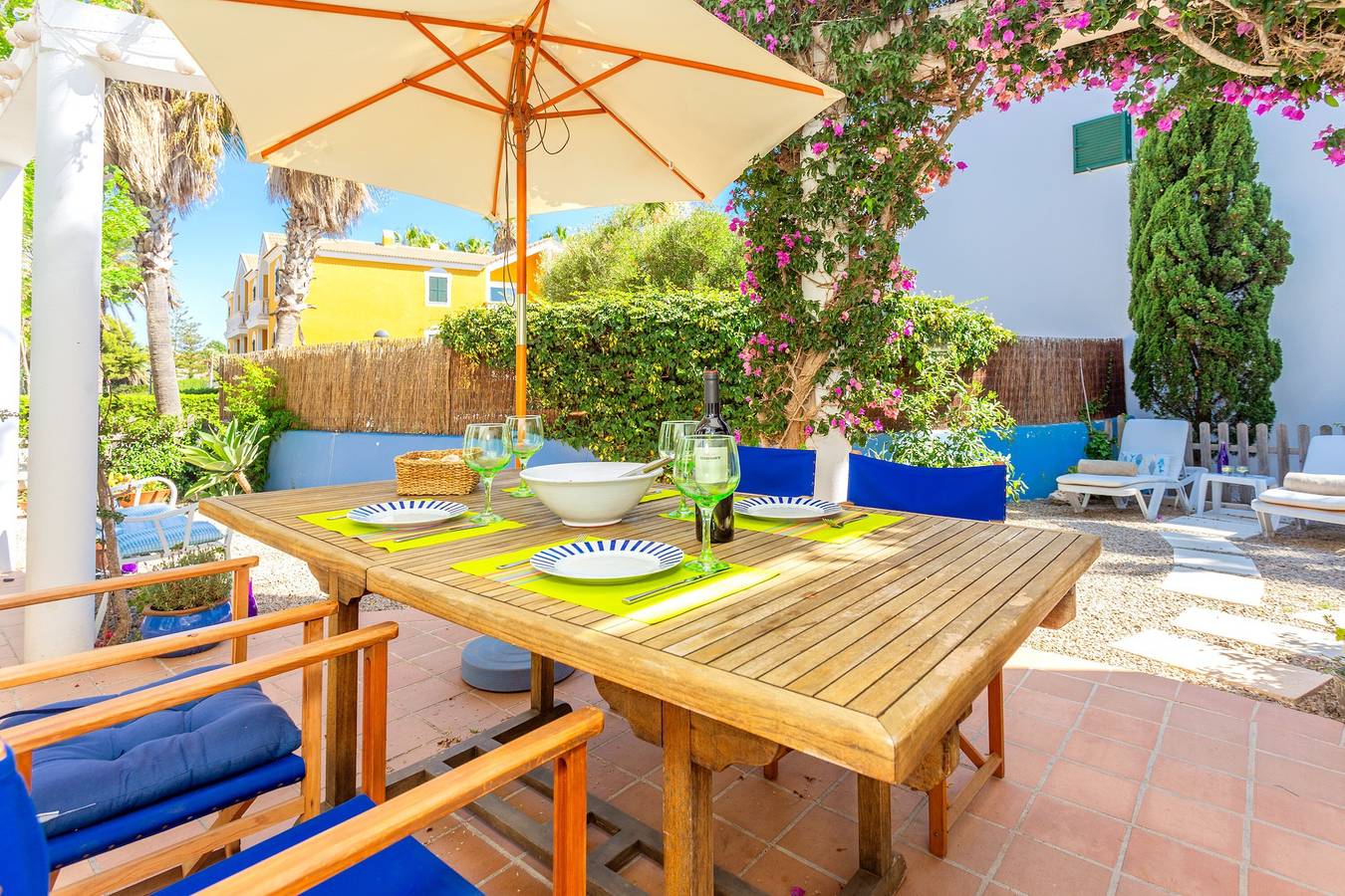 Holiday Home 'Aloes' with Shared Pool, Private Terrace and Wi-Fi in Son Blanc, Ciutadella