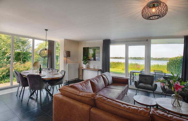 Vakantiehuis voor 6 personen, with Balkon/Terras and Terras as well as Tuin in Heel