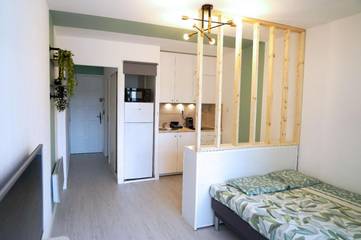 Gîte pour 2 personnes, avec terrasse dans Port Pin Rolland