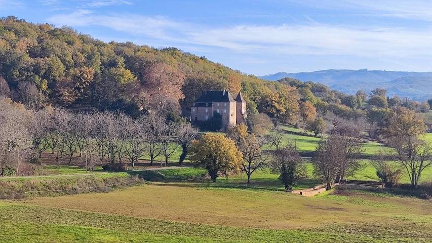 Appartement de vacances pour 4 personnes, avec vue ainsi que jardin et balcon