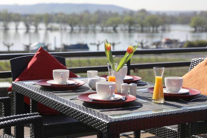 Hôtel pour 2 personnes, avec terrasse et sauna à Oestrich-Winkel - 2