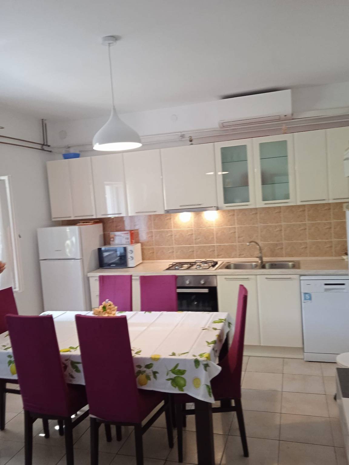 Ganze Wohnung, Ferienwohnung für 2 Personen mit Garten in Korčula (Dalmatien), Korcula