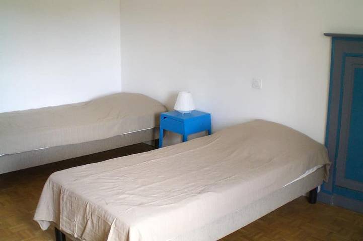 Gîte pour 5 personnes, avec jardin à Sulniac - 2