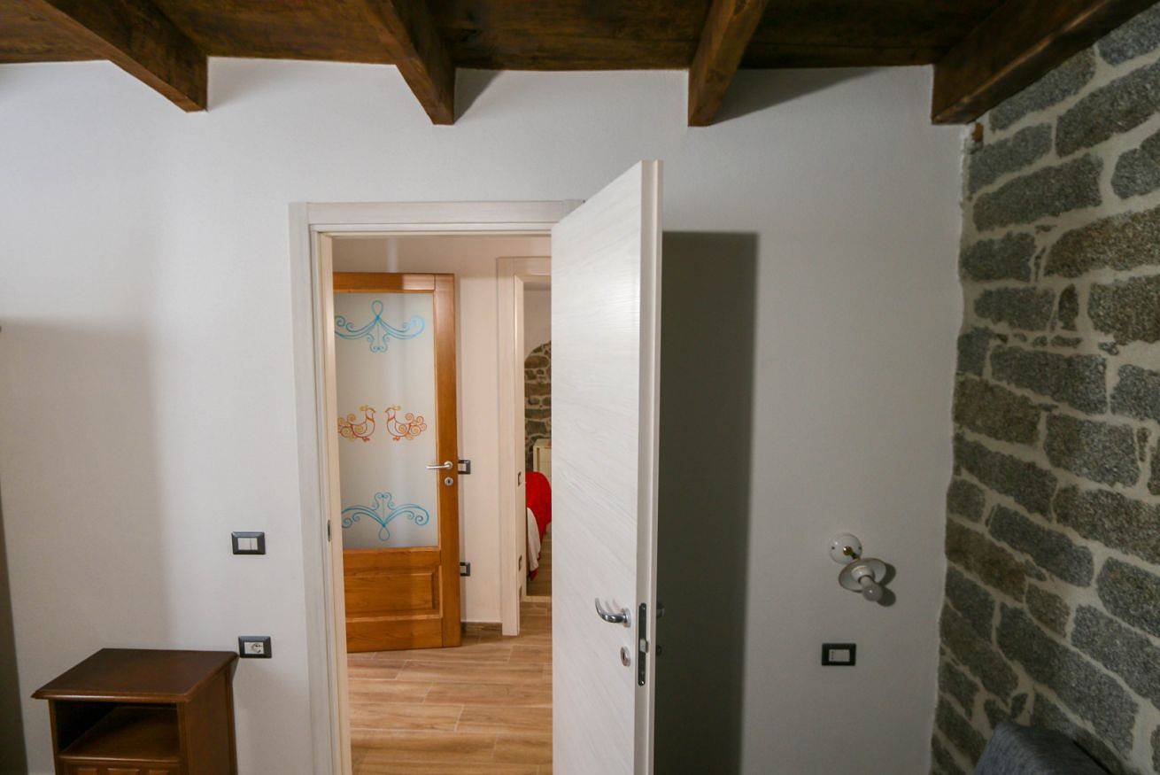 Entire apartment, Cannonau Apartment in Mamujada/Mamoiada, Barbagia