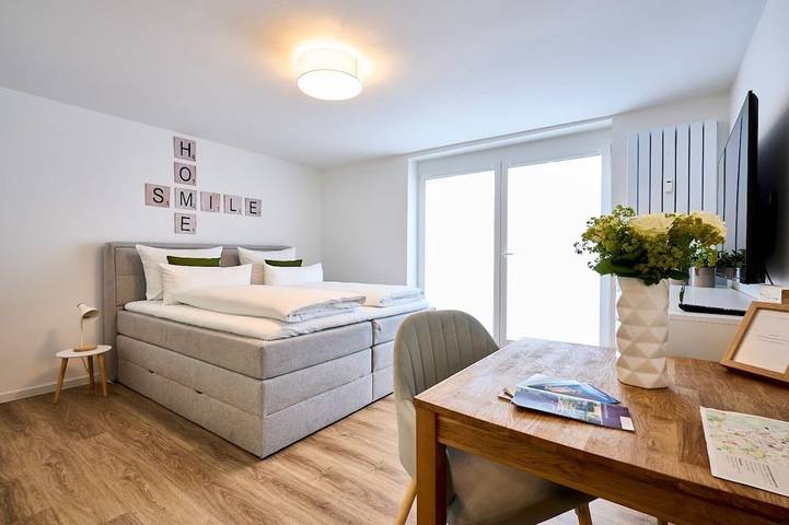 Ferienwohnung für 2 Personen, mit Terrasse in Petersberg