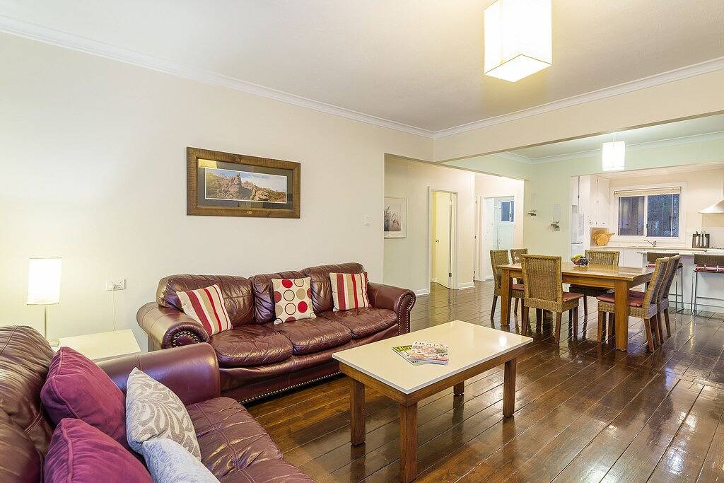 Holiday Home for 7 People in Halls Gap, Shire of Northern Grampians