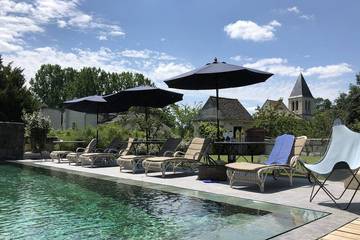 Gîte pour 4 personnes, avec piscine et jacuzzi à Montsoreau