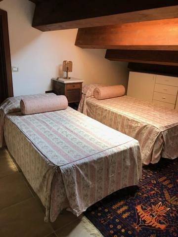 Appartement entier, Two-Bedroom Apartment in Castel di Ieri, Parc Naturel Régional Sirente-Velino