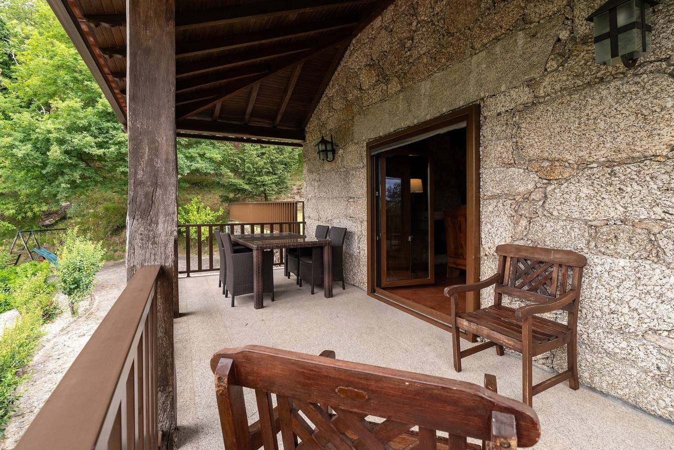 Villa 'Casa de Férias do Parque da Peneda' com Vista Montanha, Wi-Fi e Ar Condicionado in Valdreu, Distrito de Braga