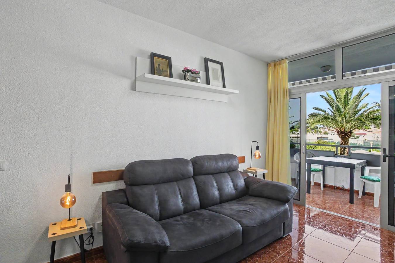 Ganze Wohnung, „Barbados Tirajana Zwei Schlafzimmer“ mit Gemeinschaftspool, Wlan und Klimaanlage in Maspalomas, San Bartolomé de Tirajana