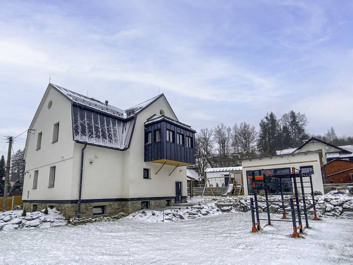 Ferienhaus für 12 Personen, mit Terrasse und Garten - 1
