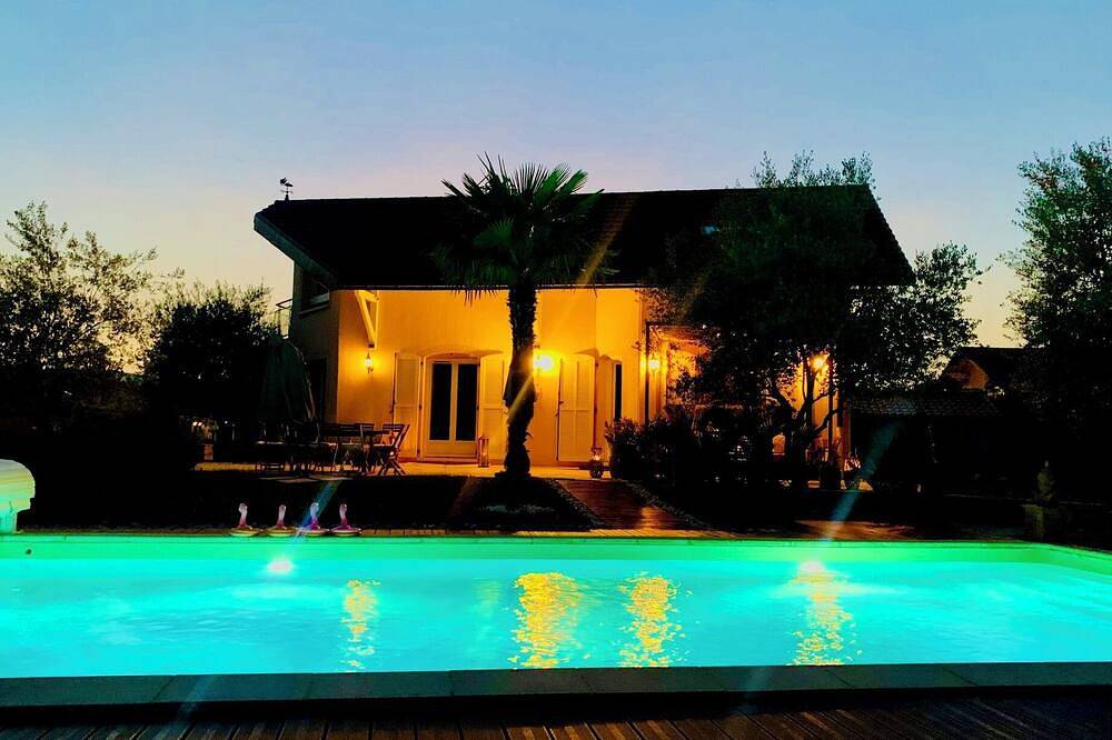 Welcome to Beautiful Villa Near Geneva in Chens-sur-Léman, Thonon-les-Bains region