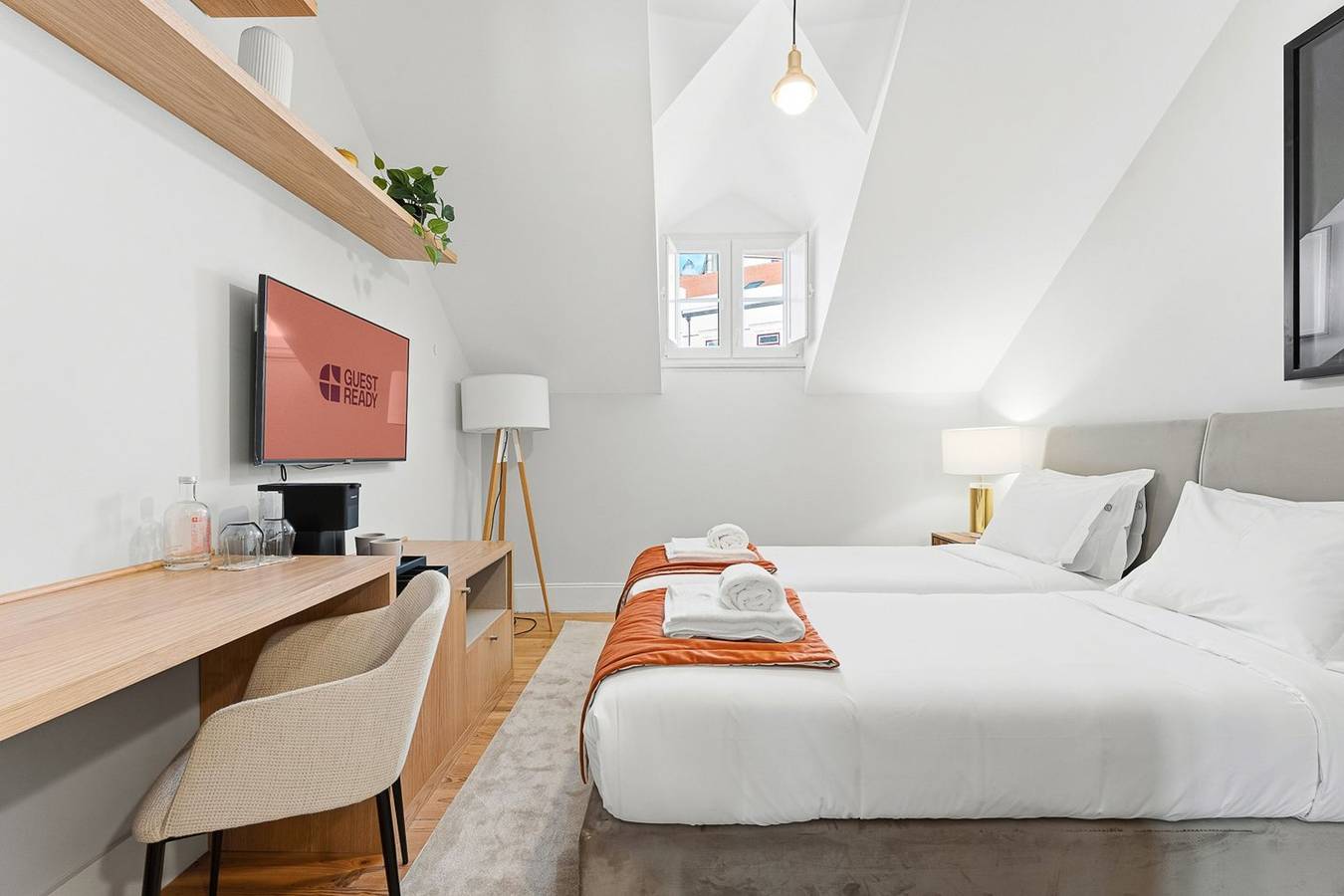 Apartamento entero, Guestready - A&S Guesthouse - Quarto Twin in Sé Nova (Coimbra), Coimbra