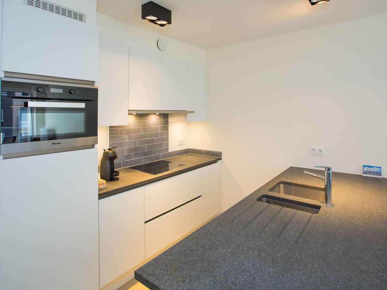 Ganze Wohnung, Wohnung in Belgien mit Meerblick Terrasse in Middelkerke, Belgische Küste