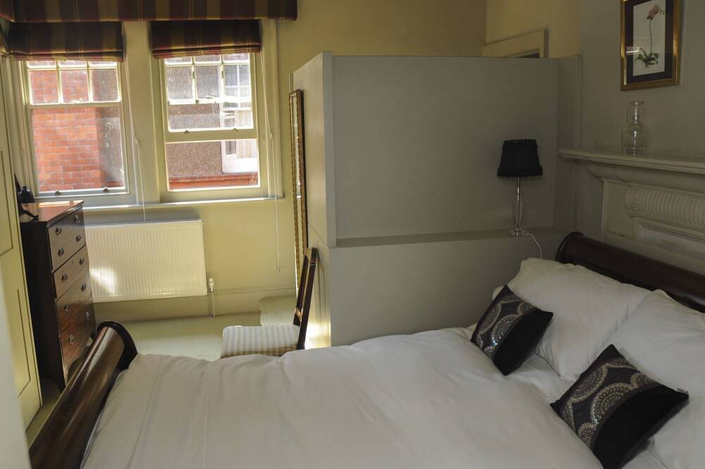 Ganze Wohnung, Apartment-Deluxe-Ensuite mit Dusche in Eastbourne, Ost Sussex