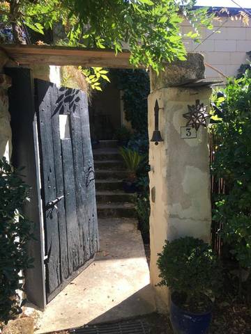 Gîte pour 4 personnes, avec vue et jardin dans Rou-Marson