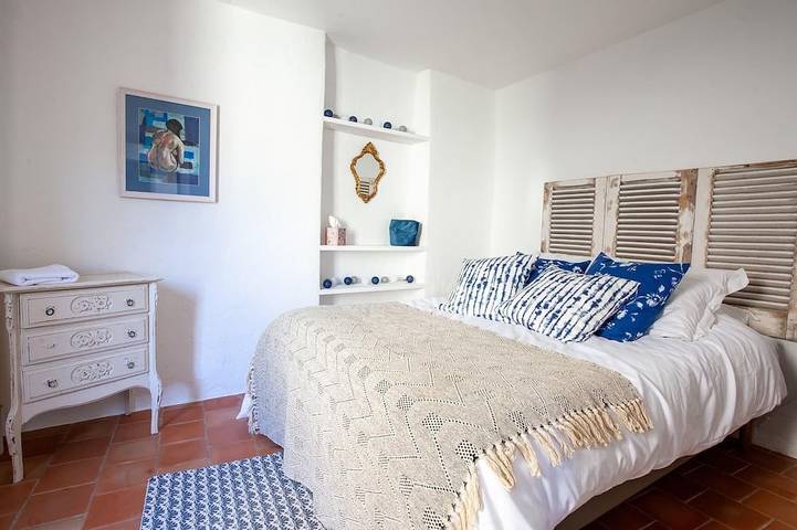 Location de vacances pour 6 personnes, avec balcon et jacuzzi à Villedieu - 2