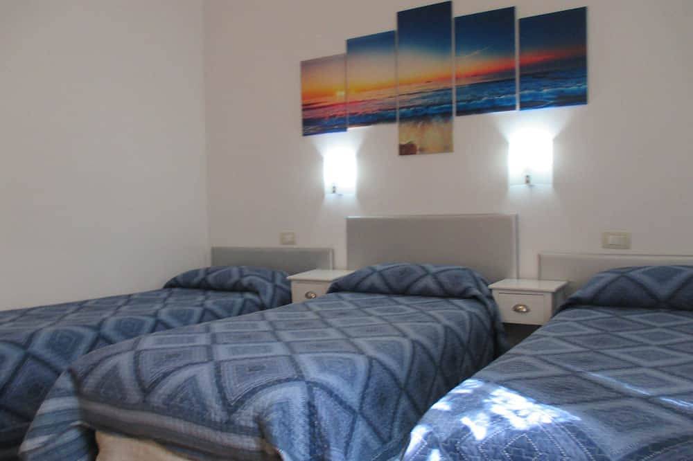 Entire apartment, Donna Antonia \"live\" in Centola, Cilento