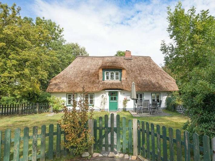 Ferienhaus für 6 Personen, mit Terrasse und Garten sowie Sauna