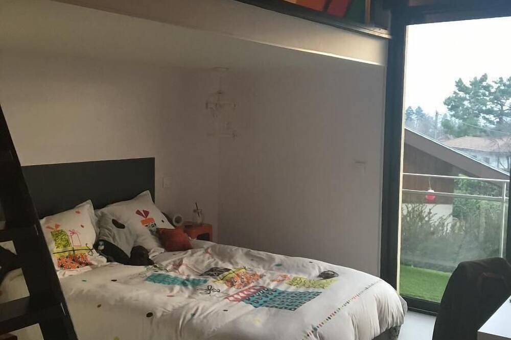 Huis badend in het licht - Op Annecy stad - 5 minuten van de stranden - in Annecy-le-Vieux, Annecy (commune)