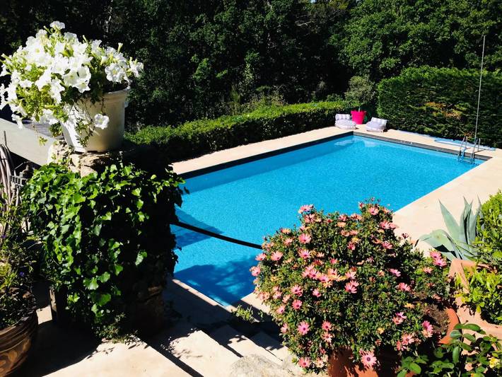 Location de vacances pour 10 personnes, avec piscine et jardin à Saint-Paul-en-Forêt - 2