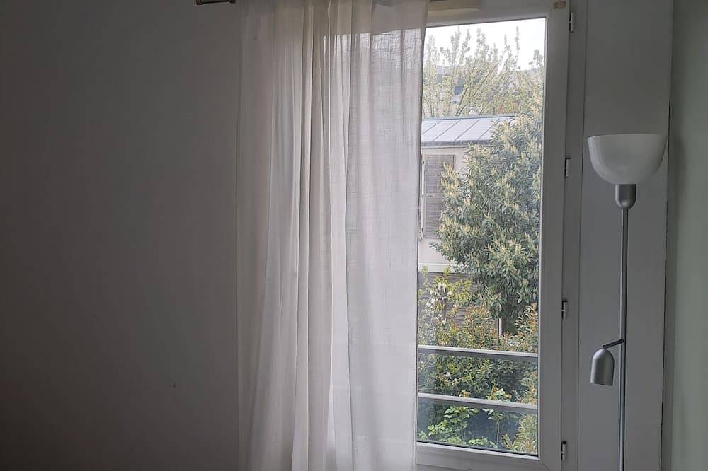 Aux portes du stade de France in Saint-Denis, Seine-Saint-Denis