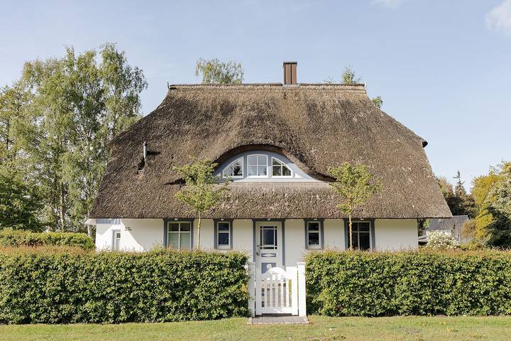 Ferienhaus für 6 Personen, mit Sauna und Garten in Born a. Darß