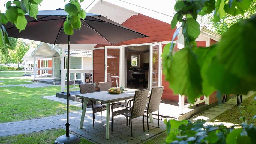 Vakantiehuis voor 6 personen, met zwembad en terras in Oirschot