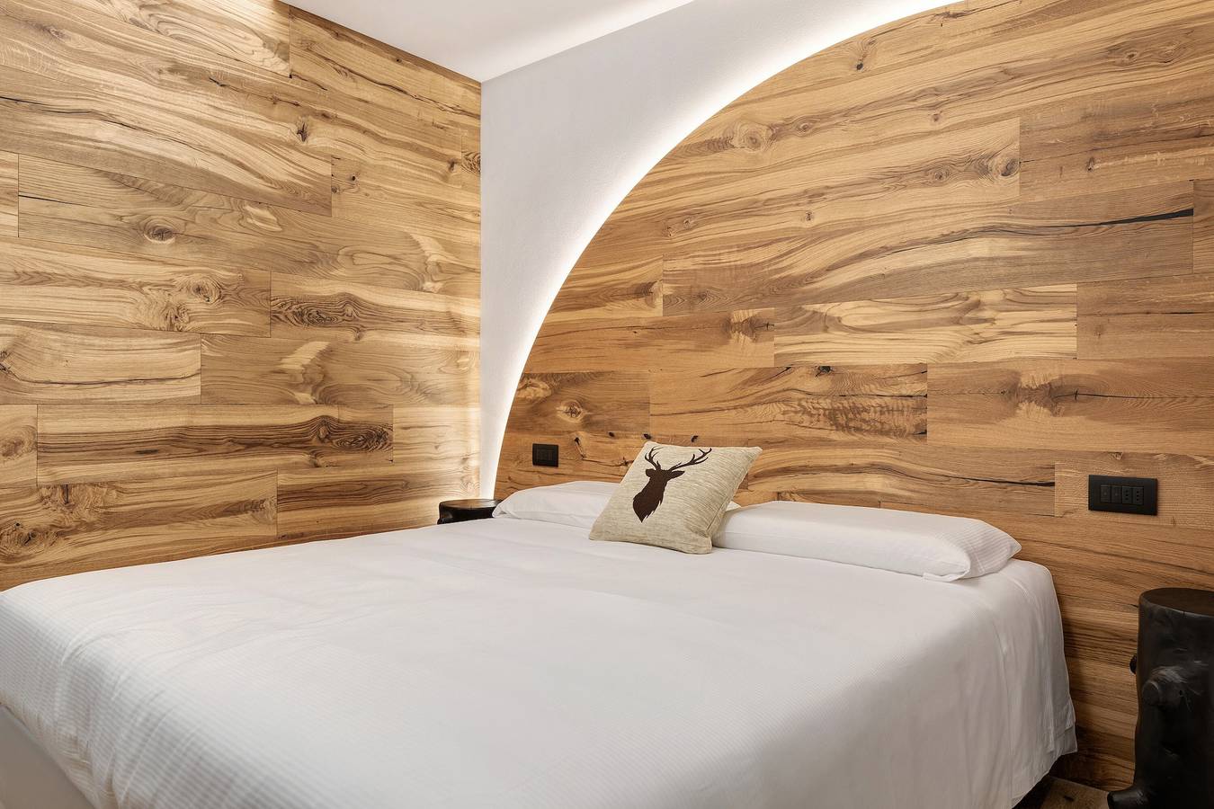 Ganze Wohnung, Apartment 'Suite 1' mit Balkon und Wlan in San Bernardo (Rabbi), Rabbi