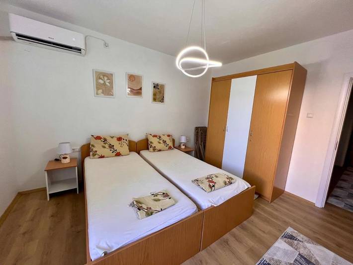 Gîte pour 6 personnes, avec balcon et vue dans Prilep - 4