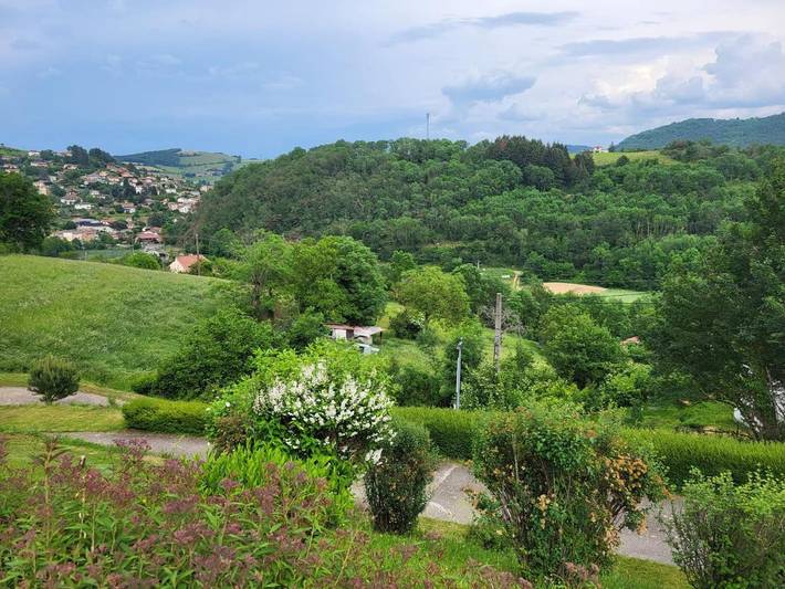 Maison d’hôte pour 2 personnes, avec terrasse et jardin ainsi que sauna et jacuzzi dans Rhône - 4