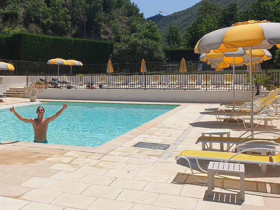 Camping Les Eaux Chaudes - Chalet 4 personen - 4sitzig - Pmr in Digne-les-Bains, Alpes-de-Haute-Provence