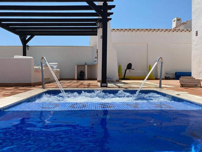 Chalet para 8 personas, con jardín además de piscina y jacuzzi en Campo de Cartagena - 4