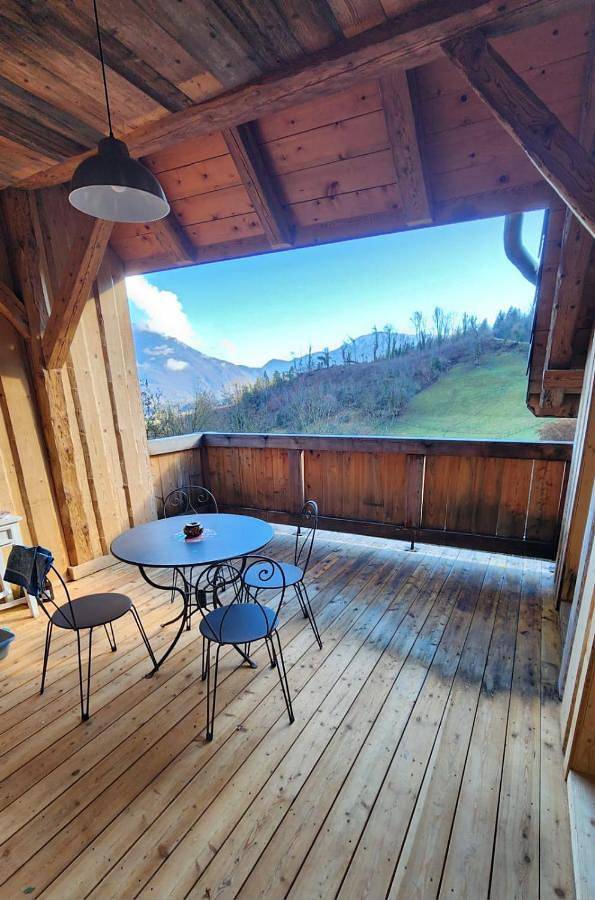 Location de vacances pour 6 personnes, avec balcon et vue à Lathuile - 4