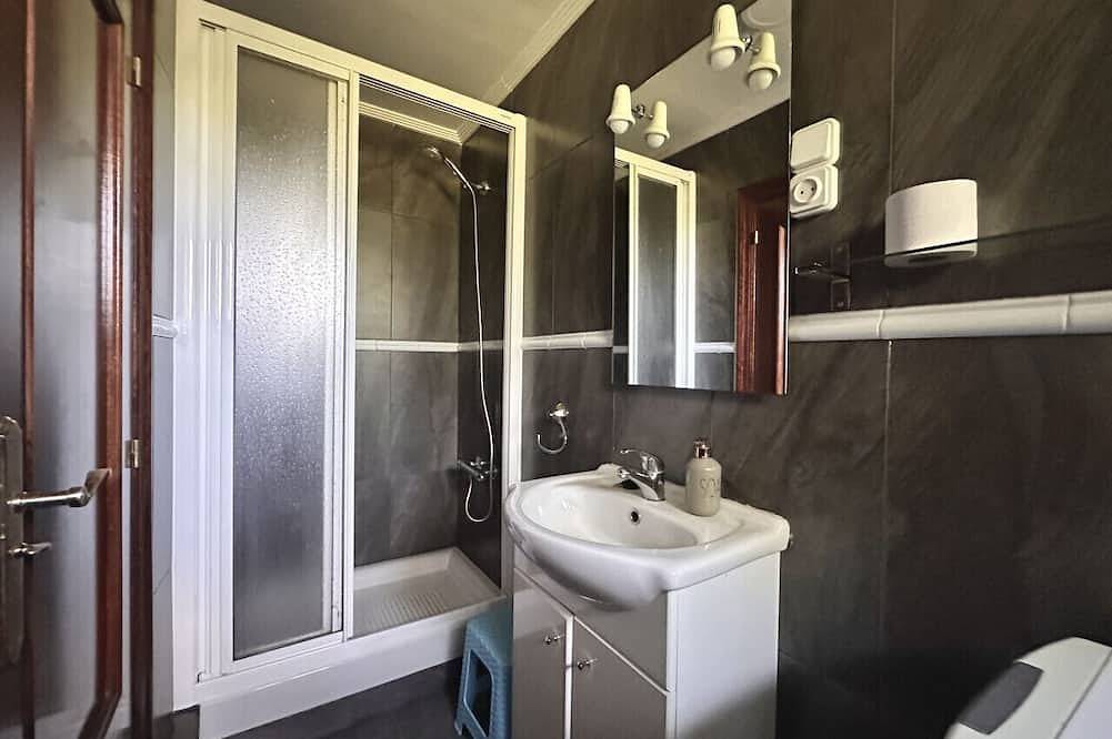 Casa Gomez 2032 Apartamento con Jardín in Meruelo, Costa de Cantabria