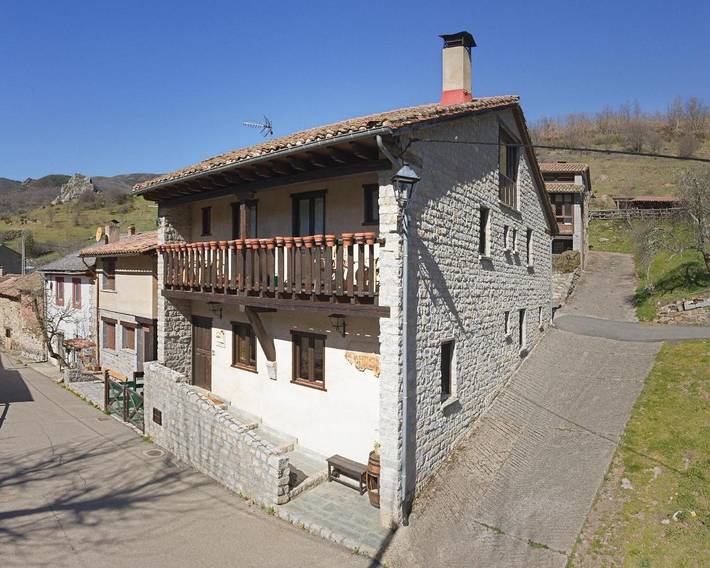 Casa rural para 3 personas, con vistas en Parque Regional de la Montaña de Riaño y Mampodre - 2