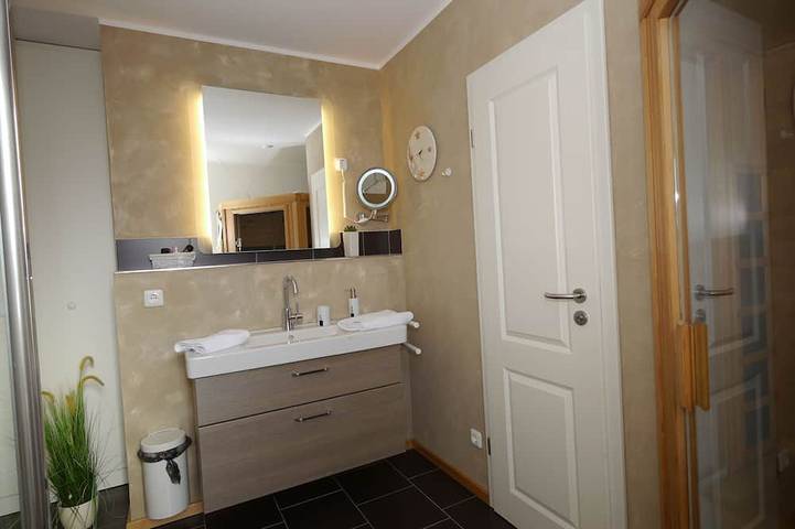 Ferienhaus für 9 Personen, mit Sauna und Garten in Ummanz - 4