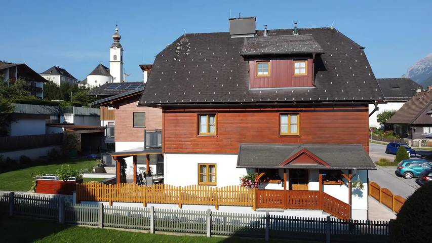 Hütte für 6 Personen, mit Balkon in Haus - 2