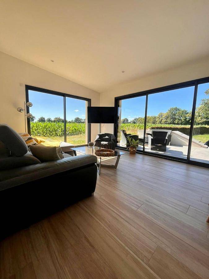 Location de vacances pour 8 personnes, avec jardin et terrasse à Grand-Champ - 2